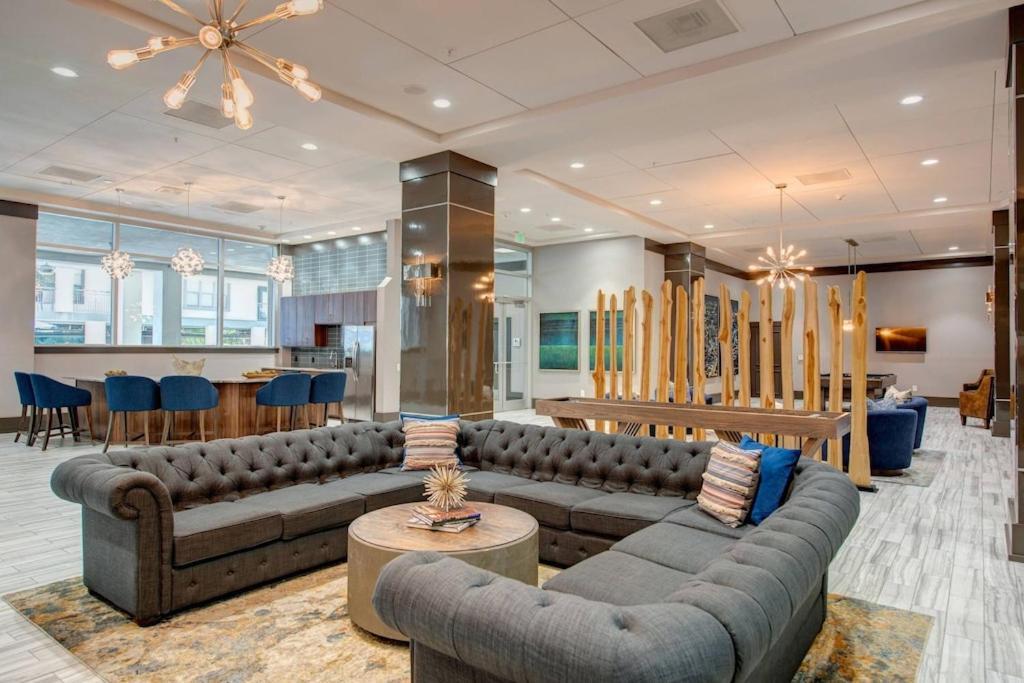 Modern Galleria Apt-Freeparking-Pool-Fast Wifi-Med Ctr Houston Ngoại thất bức ảnh